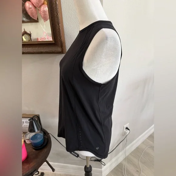 Lululemon Sculpt Tank Top with mesh back - Picture 2 of 6
